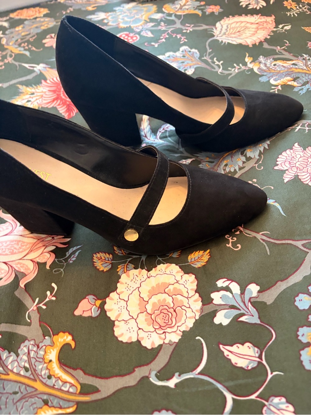 Nine West Black Suede Mary Jane Block Heels